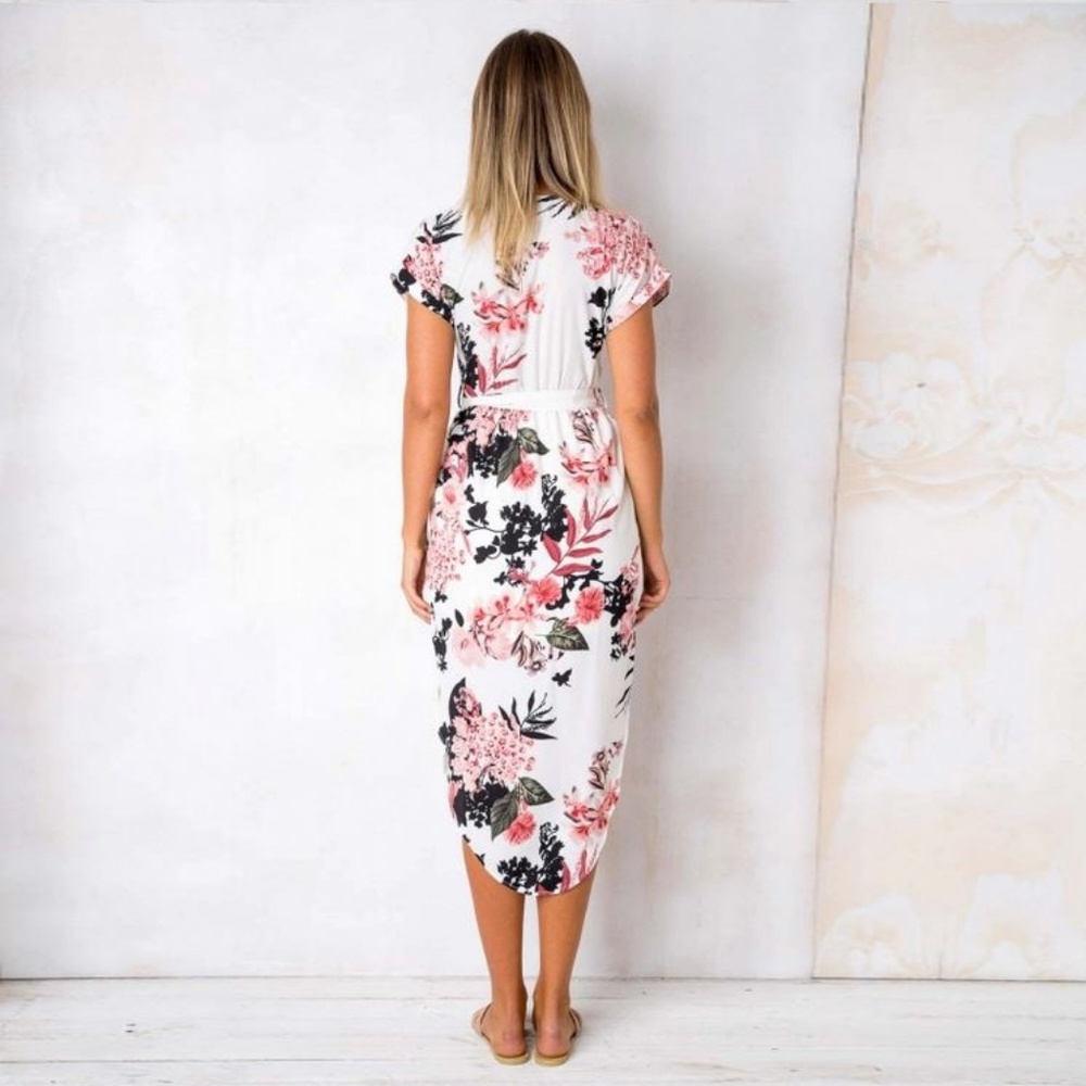 LAST ONE! Gorgeous Floral Dress - Picture 5 of 8